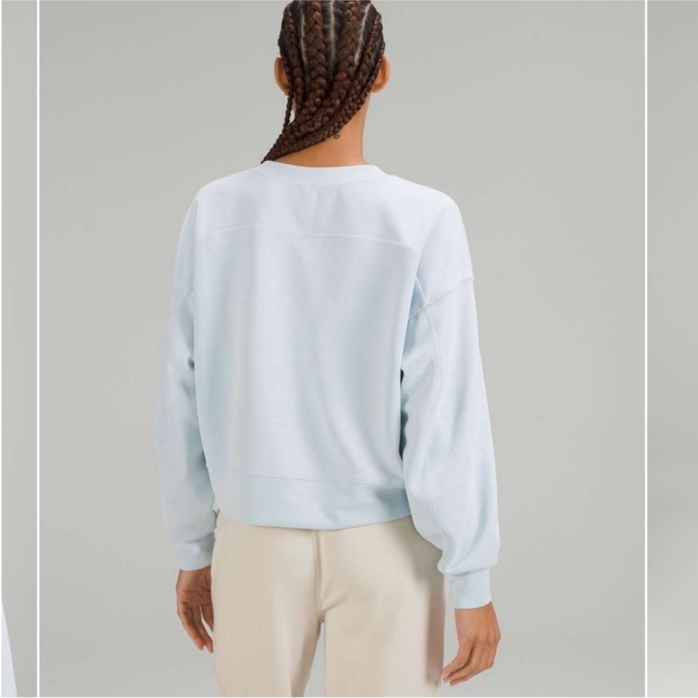 lululemon soft stream perfectly oversized cropped crew neck powder blue - Picture 2 of 7